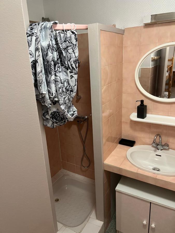 Bel Appartement en rez de chaussée Cauterets Extérieur photo